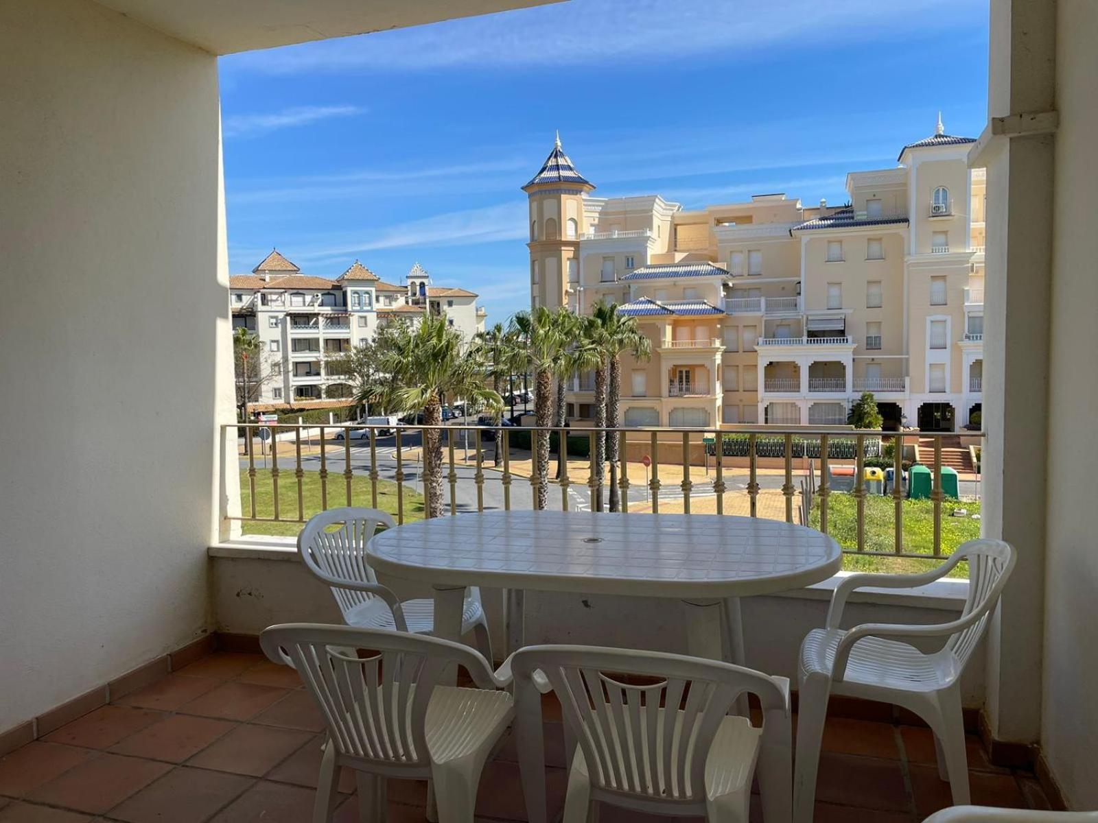 Preciosos Apartamento De Dos Dormitorios Aiamonte Exterior foto